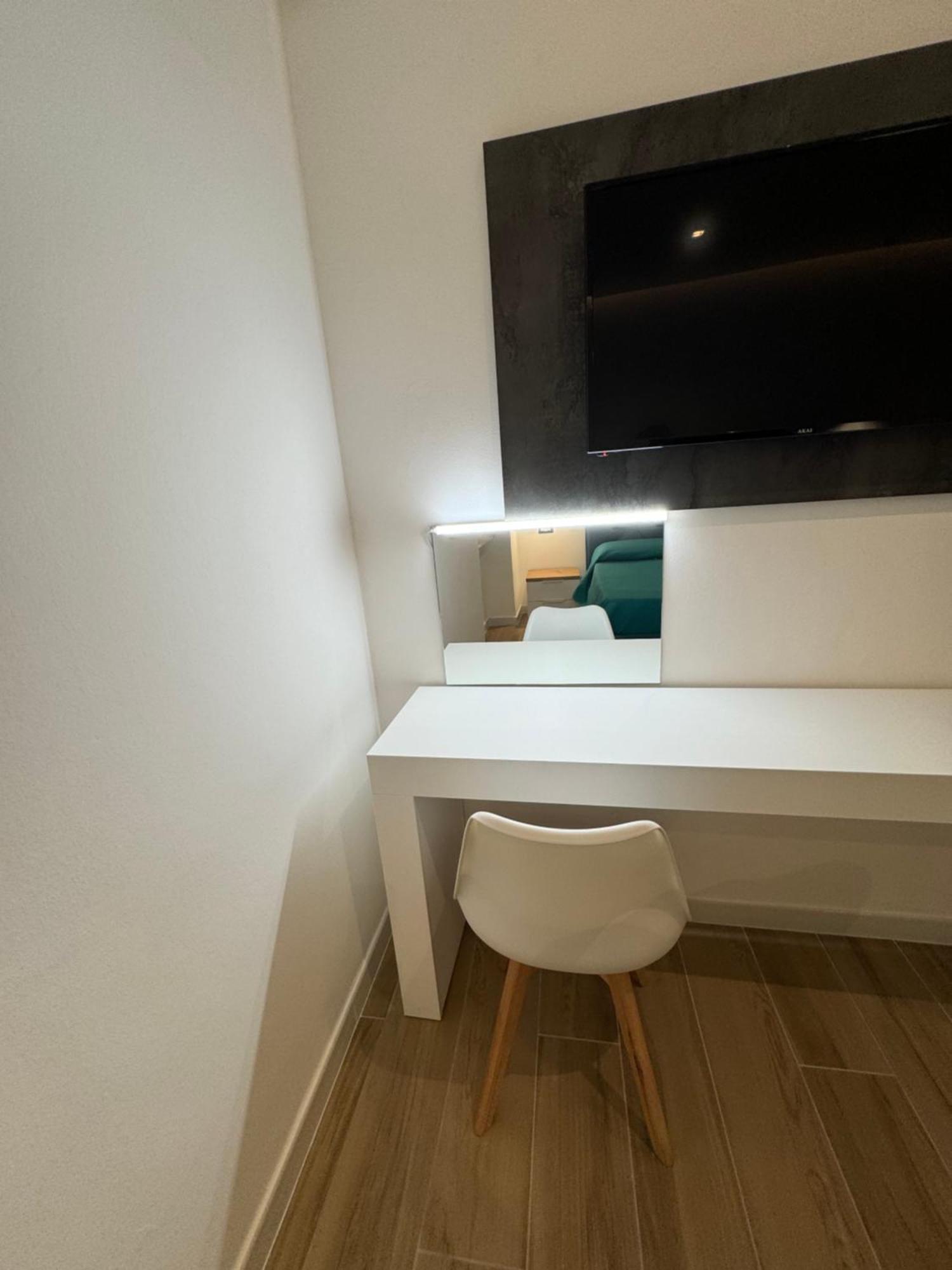 פראייה א מארה Praia Guest House 1 מראה חיצוני תמונה
